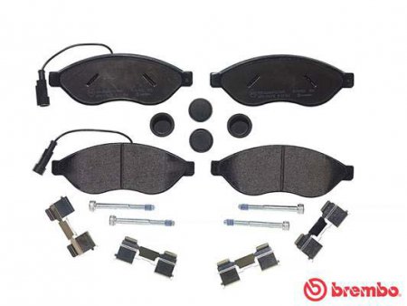 Sada pednch brzdovch destiek Brembo pro Citron Jumper, Peugeot Boxer (P23143, 425355, 425461)